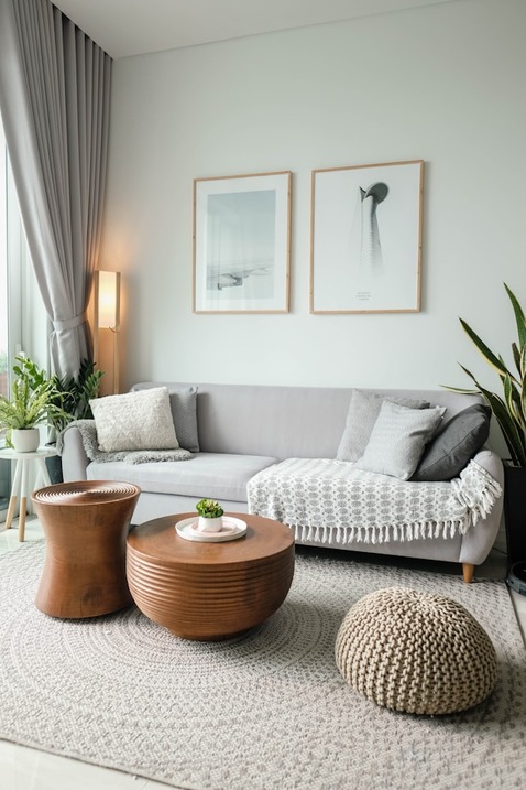 Modern MedView apartment living room with contemporary furnishing